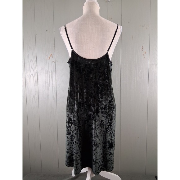 Victorias Secret Crushed Velvet Black Slip Dress Nightgown Sleep Medium/ Large - Picture 2 of 10